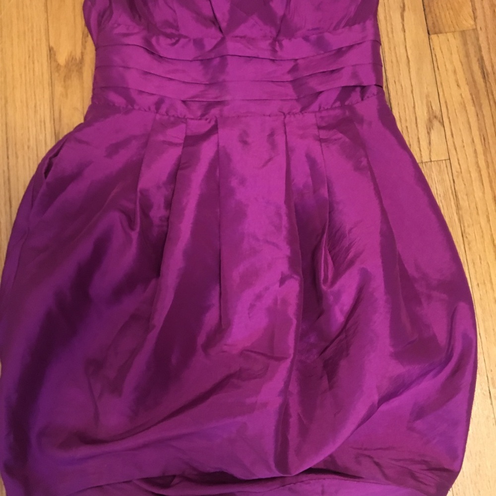 GORGEOUS PURPLE DRESS!!!💜🤩 - Picture 4 of 5